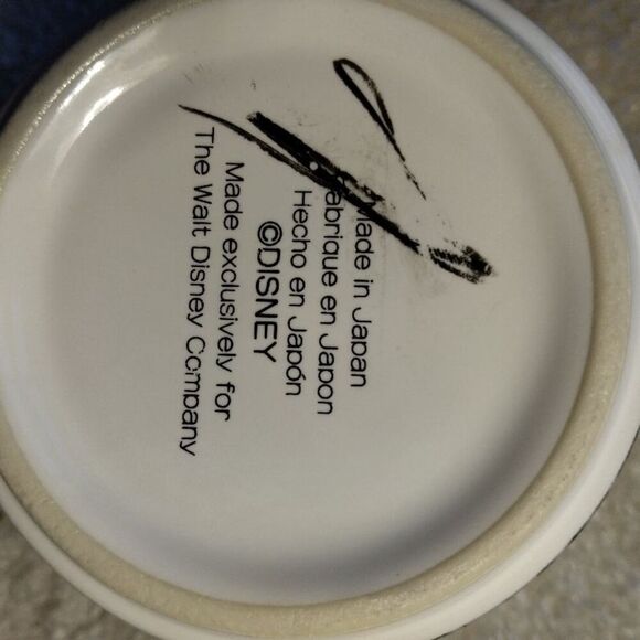 Disney Steamboat Willie Coffee Mug - Picture 4 of 6